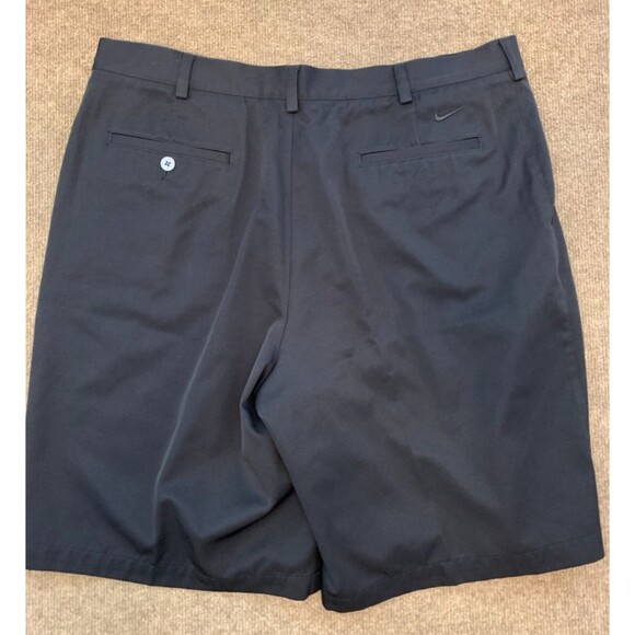 Nike Golf Shorts Mens 38 Dri Fit Grip Waist Performance Wicking Hiking Outdoors - Picture 2 of 9